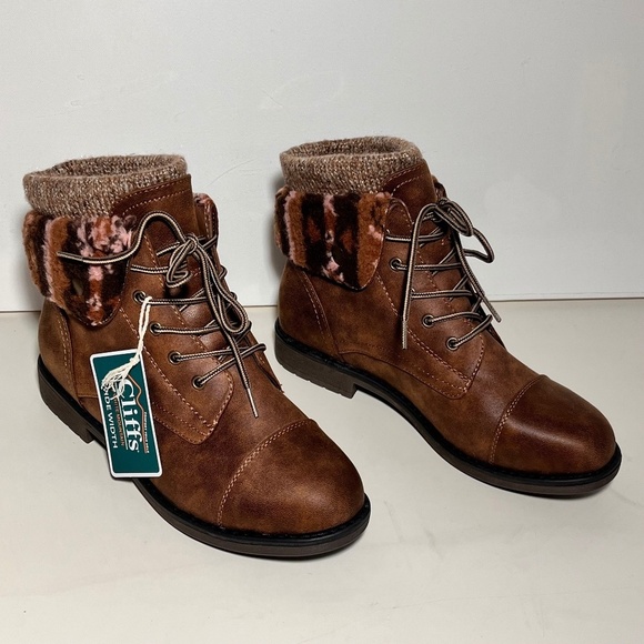Cliff by White Mountain Shoes - CLIFFS BY WHITE MOUNTAIN Duena Hiking Style Boot